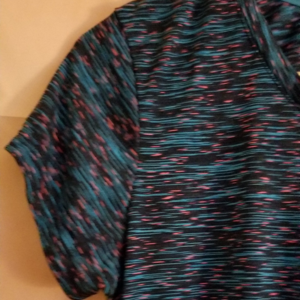 Spalding  Short Sleeves  Top - Picture 4 of 8